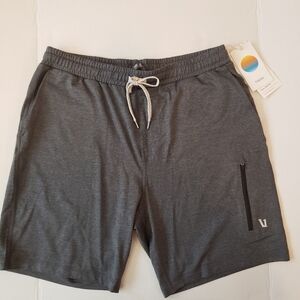 NWT - Vuori Sunday Performance Short Charcoal Heather Size Large
